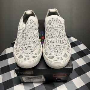 Bernie Mev Shoes